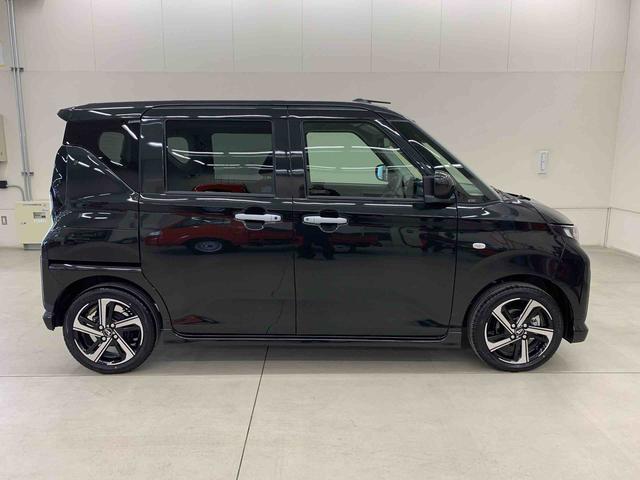 ムーヴＲＳ　２ＷＤ両側電動スライドドア・ＬＥＤヘッドライト・バックカメラ・プッシュボタンスタート・アイドリングストップ・スマートアシスト・オートライト・オートマチックハイビーム・オートエアコン・電動格納式ドアミラー（群馬県）の中古車