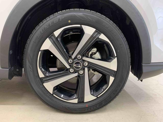 ロッキープレミアムＧ　ＨＥＶ　２ＷＤディスプレイオーディオ・ＬＥＤヘッドライト・オートライト・オートマチックハイビーム・プッシュスタートボタン・アイドリングストップ・シートヒーター・電動パーキングブレーキ・スマートアシスト（群馬県）の中古車