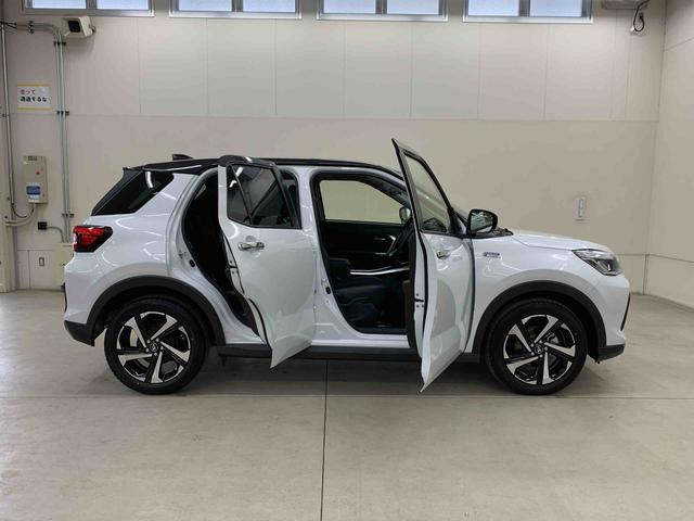 ロッキープレミアムＧ　ＨＥＶ　２ＷＤディスプレイオーディオ・ＬＥＤヘッドライト・オートライト・オートマチックハイビーム・プッシュスタートボタン・アイドリングストップ・シートヒーター・電動パーキングブレーキ・スマートアシスト（群馬県）の中古車