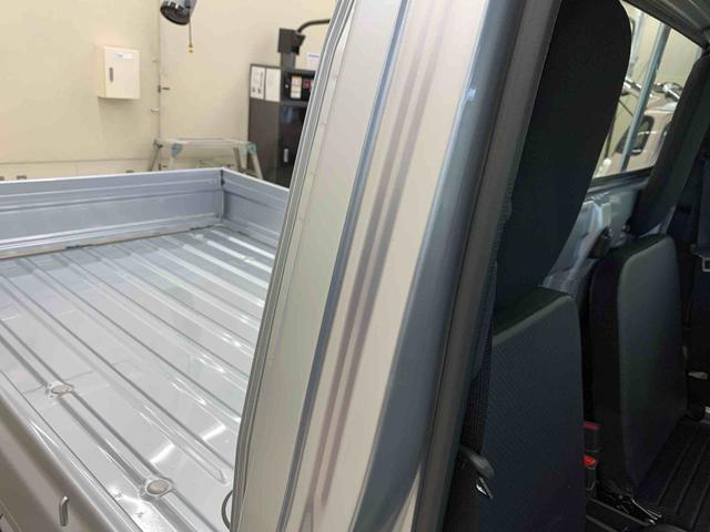 ハイゼットトラックスタンダード　農用スペシャル　４ＷＤオートライト・オートマチックハイビーム・ＡＭＦＭラジオ・キーレスエントリー・アイドリングストップ・マニュアルエアコン・スマートアシスト（群馬県）の中古車