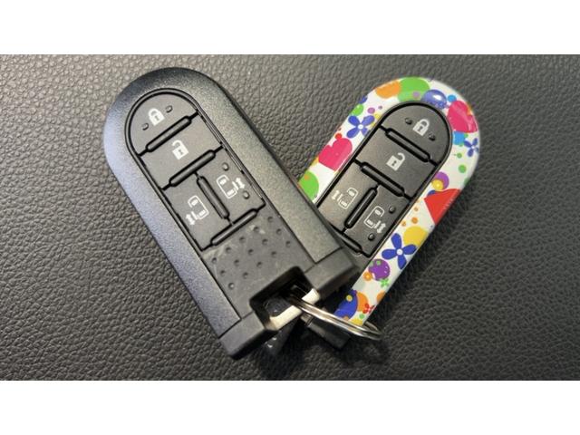 タントカスタムＸ　トップエディションＶＳ　ＳＡIIIダイハツ認定中古車ｌ純正ナビｌパノラマモニターｌ両側電動スライドドアｌｌシートヒーターｌキーフリーｌオートエアコンｌＬＥＤヘッドライトｌｌスマートアシストｌ保証／整備付（茨城県）の中古車