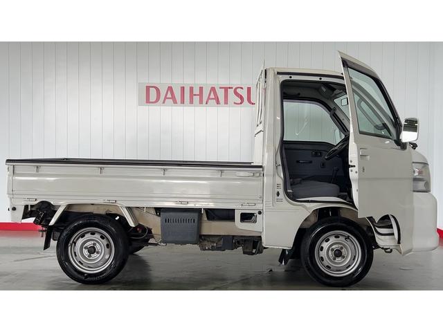 ハイゼットトラックエクストラ　４ＷＤ３速オートマ　ＣＤオーディオ　エアコン　パワステ　パワーウインドウ　工具箱　作業灯（茨城県）の中古車