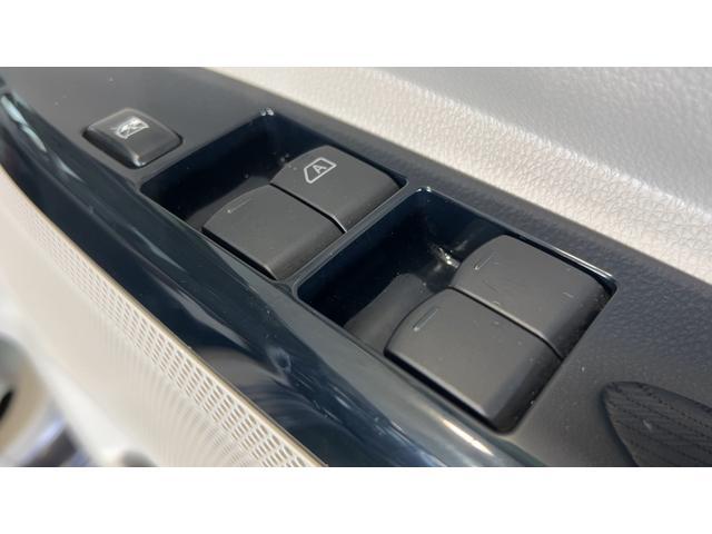 デイズルークスＸ社外ナビ　ドラレコ　全方位カメラ　ＣＶＴ　スマートキー　オートエアコン　アイドリングストップ　左側パワースライドドア　電動格納式ドアミラー　衝突被害軽減システム　横滑り防止機構（茨城県）の中古車