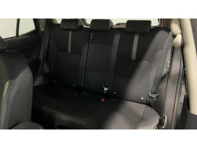 ロッキープレミアムＧ　ＨＥＶ（茨城県）の中古車