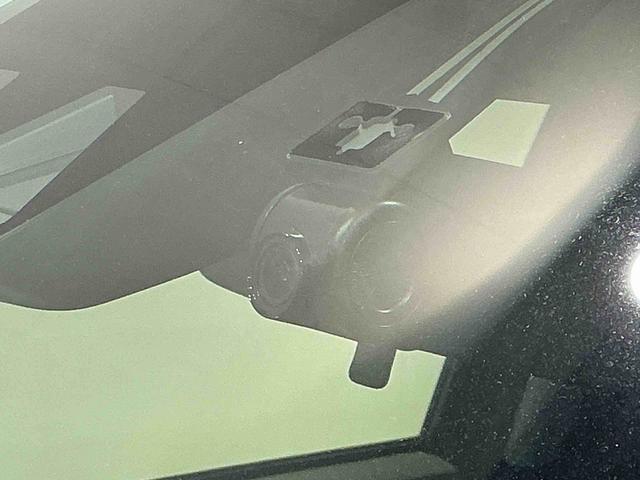 ロッキープレミアムＧ　ＨＥＶバックカメラ付き　電動格納式ドアミラー　追従式クルーズコントロール　衝突被害軽減　盗難防止　衝突安全ボディ　Ｄレコ　アルミホイル　ＬＥＤライト　オートＬＥＤ　Ｓヒーター　記録簿　１オーナー　ナビＴＶ（栃木県）の中古車