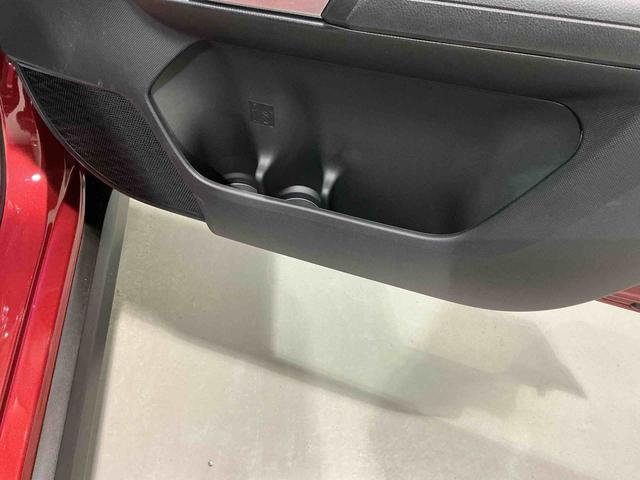 ロッキープレミアムＧ　ＨＥＶバックカメラ付き　電動格納式ドアミラー　追従式クルーズコントロール　衝突被害軽減　盗難防止　衝突安全ボディ　Ｄレコ　アルミホイル　ＬＥＤライト　オートＬＥＤ　Ｓヒーター　記録簿　１オーナー　ナビＴＶ（栃木県）の中古車