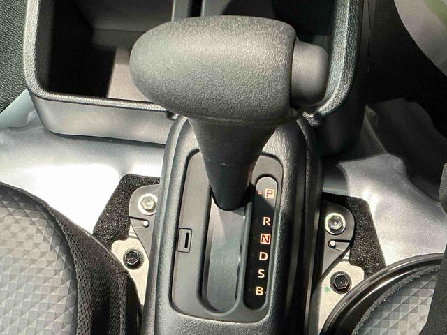 ハイゼットトラックスタンダード　農用スペシャル純正ラジオ　４ＷＤ　デフロック機能　ＣＶＴ　エアコン　４枚リーフスプリング（栃木県）の中古車