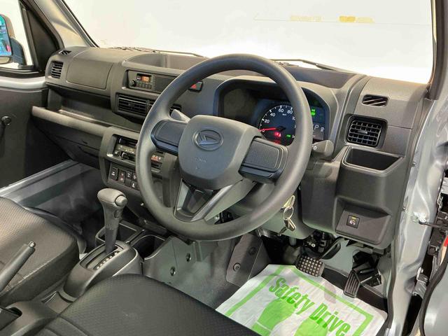 ハイゼットトラックスタンダード　農用スペシャル純正ラジオ　４ＷＤ　デフロック機能　ＣＶＴ　エアコン　４枚リーフスプリング（栃木県）の中古車