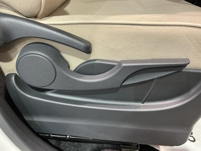 ムーヴキャンバスＸメイクアップリミテッド　ＳＡIII衝突防止　横滑り防止装置　ナビＴＶ　盗難防止装置　キーレスエントリー　スマートキー＆プッシュスタート　オートハイビーム　ＥＴＣ　Ｒカメラ　アイスト　電動格納ミラー　衝突安全ボディ　Ｗエアバック　ＡＢＳ（栃木県）の中古車