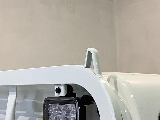 ハイゼットトラックスタンダード　農用スペシャル４ＷＤ　ＡＴ　デフロック機能　コーナーセンサー　エアコン　ＬＥＤ荷台作業灯　純正ラジオ　全車１年走行距離無制限まごころ保証付き！（栃木県）の中古車