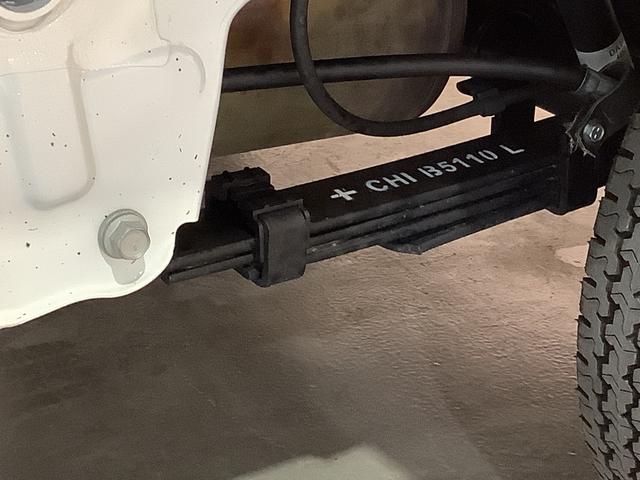 ハイゼットトラックスタンダード　農用スペシャル４ＷＤ　ＡＴ　デフロック機能　コーナーセンサー　エアコン　ＬＥＤ荷台作業灯　純正ラジオ　全車１年走行距離無制限まごころ保証付き！（栃木県）の中古車