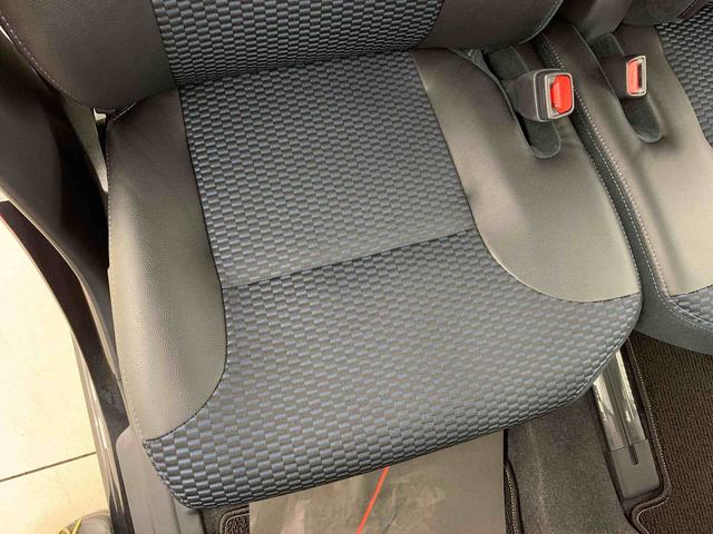 タントカスタムＲＳ　４ＷＤ両側電動スライドドア・ＬＥＤヘッドライト・バックカメラ・シートヒーター・スマートアシスト・アイドリングストップ・プッシュボタンスタート（群馬県）の中古車