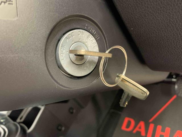 ハイゼットトラックスタンダード　４ＷＤマニュアルエアコン・スマートアシスト・ＡＭ，ＦＭラジオ・横滑り防止装置・オートライト・オートマチックハイビーム（群馬県）の中古車