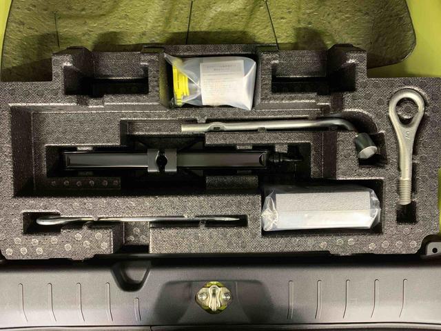 タントウェルカムシートリフト カスタムRS 4WD両側電動スライドドア・LEDヘッドライト・ナビ・ドラレコ・バックカメラ・ETC・シートヒーター・スマートアシスト・アイドリングストップ・プッシュボタンスタート・オートライト・オートマチックハイビーム(群馬県)の中古車