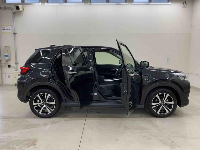 ロッキープレミアムG 4WDLEDヘッドライト・ディスプレイオーディオ・パノラマモニター・シートヒーター・スマートアシスト・アイドリングストップ・プッシュボタンスタート・オートライト・オートマチックハイビーム・オートエアコン(群馬県)の中古車