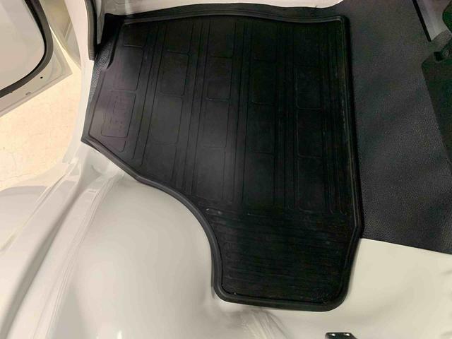 ハイゼットトラックスタンダード 農用スペシャル 4WDオートライト・オートマチックハイビーム・AMFMラジオ・キーレスエントリー・アイドリングストップ・スマートアシスト・マニュアルエアコン(群馬県)の中古車