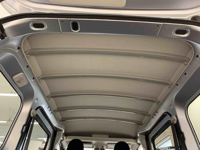 ハイゼットカーゴＤＸ　２ＷＤ両側スライドドア・オートライト・オートマチックハイビーム・ＡＭＦＭラジオ・キーレスエントリー・アイドリングストップ・マニュアルエアコン・スマートアシスト・水平格納式リヤシート（群馬県）の中古車