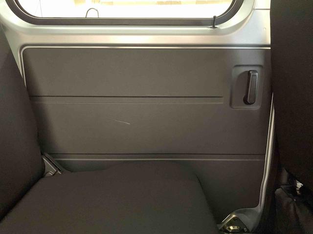 ハイゼットカーゴＤＸ　２ＷＤ両側スライドドア・オートライト・オートマチックハイビーム・ＡＭＦＭラジオ・キーレスエントリー・アイドリングストップ・マニュアルエアコン・スマートアシスト・水平格納式リヤシート（群馬県）の中古車