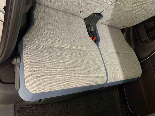 ムーヴキャンバスストライプスＧ　４ＷＤ両側電動スライドドア・ＬＥＤヘッドライト・オートライト・オートマチックハイビーム・プッシュスタートボタン・アイドリングストップ・シートヒーター・電動パーキングブレーキ・スマートアシスト（群馬県）の中古車