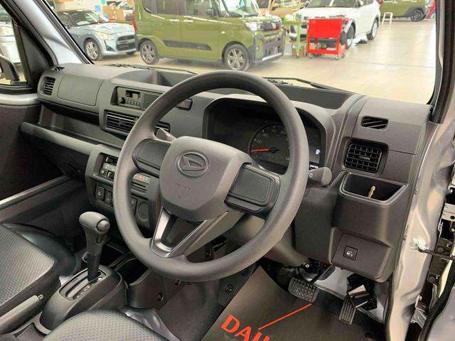 ハイゼットトラックスタンダード　農用スペシャル　４ＷＤオートライト・オートマチックハイビーム・ＡＭＦＭラジオ・キーレスエントリー・アイドリングストップ・マニュアルエアコン・スマートアシスト（群馬県）の中古車