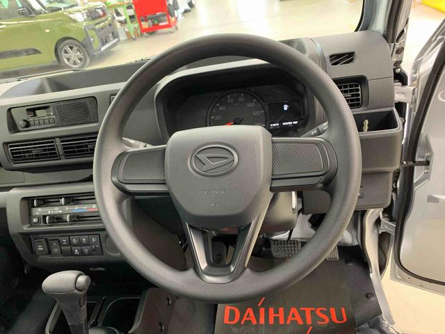 ハイゼットトラックスタンダード　農用スペシャル　４ＷＤオートライト・オートマチックハイビーム・ＡＭＦＭラジオ・キーレスエントリー・アイドリングストップ・マニュアルエアコン・スマートアシスト（群馬県）の中古車