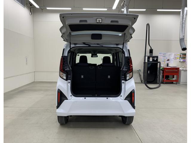 ムーヴＲＳ　２ＷＤ両側電動スライドドア・ＬＥＤヘッドライト・オートライト・オートマチックハイビーム・プッシュスタートボタン・アイドリングストップ・オートエアコン・電動パーキングブレーキ・スマートアシスト（群馬県）の中古車