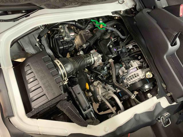 ハイゼットカーゴＤＸ　４ＷＤオートライト・オートマチックハイビーム・キーレスエントリー・アイドリングストップ・マニュアルエアコン・水平格納式リヤシート・スマートアシスト（群馬県）の中古車