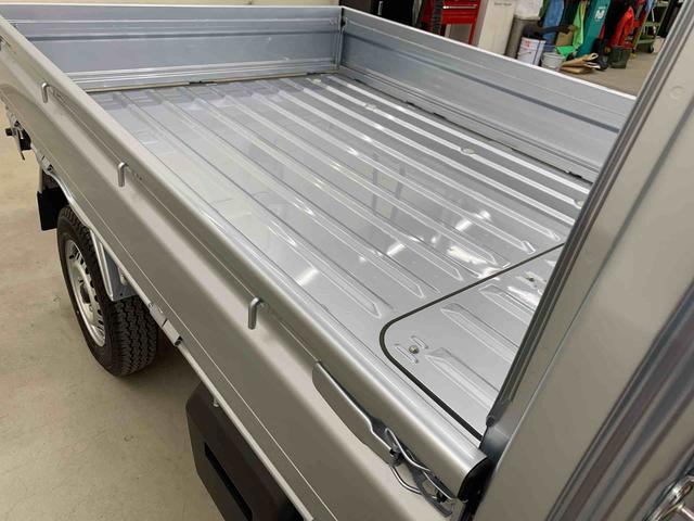 ハイゼットトラックスタンダード　４ＷＤオートライト・オートマチックハイビーム・ＡＭＦＭラジオ・キーレスエントリー・アイドリングストップ・マニュアルエアコン・スマートアシスト（群馬県）の中古車