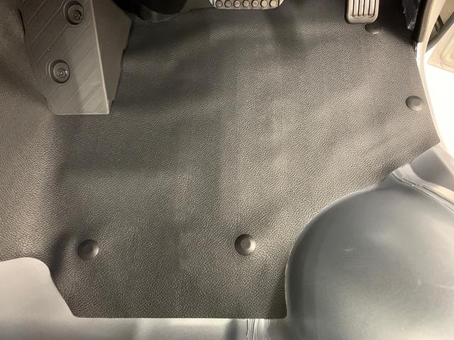 ハイゼットトラックスタンダード　４ＷＤオートライト・オートマチックハイビーム・ＡＭＦＭラジオ・キーレスエントリー・アイドリングストップ・マニュアルエアコン・スマートアシスト（群馬県）の中古車