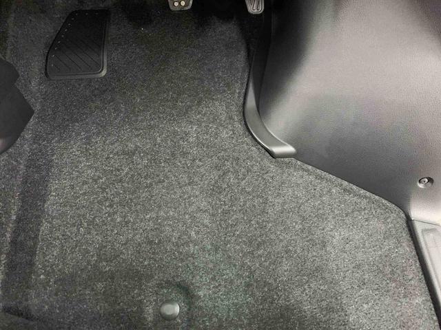 ハイゼットカーゴクルーズターボ　４ＷＤオートライト・オートマチックハイビーム・プッシュスタートボタン・アイドリングストップ・オートエアコン・電動格納式ドアミラー・スマートアシスト（群馬県）の中古車