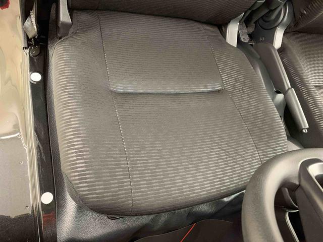 ハイゼットトラックジャンボエクストラ 4WDLEDヘッドライト・オートライト・オートマチックハイビーム・プッシュスタートボタン・アイドリングストップ・マニュアルエアコン・電動格納式ドアミラー・スマートアシスト(群馬県)の中古車