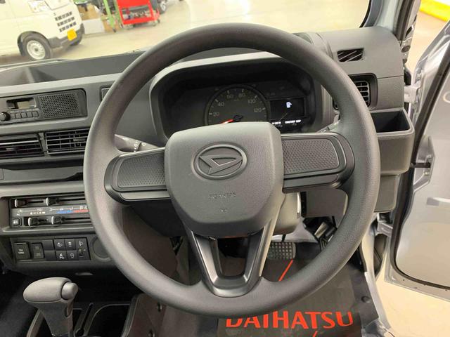 ハイゼットトラックスタンダード　４ＷＤオートライト・オートマチックハイビーム・ＡＭＦＭラジオ・キーレスエントリー・アイドリングストップ・マニュアルエアコン・スマートアシスト（群馬県）の中古車