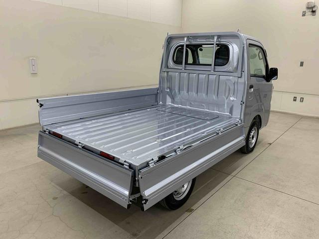 ハイゼットトラックスタンダード　４ＷＤオートライト・オートマチックハイビーム・ＡＭＦＭラジオ・キーレスエントリー・アイドリングストップ・マニュアルエアコン・スマートアシスト（群馬県）の中古車