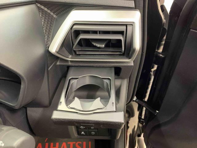 ロッキープレミアムＧ　４ＷＤＬＥＤヘッドライト・オートライト・オートマチックハイビーム・プッシュスタートボタン・アイドリングストップ・オートエアコン・電動パーキングブレーキ・スマートアシスト（群馬県）の中古車