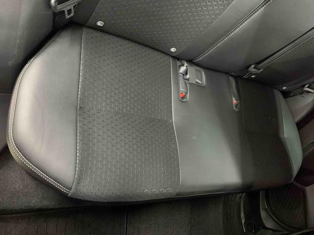 ロッキープレミアムＧ　４ＷＤＬＥＤヘッドライト・オートライト・オートマチックハイビーム・プッシュスタートボタン・アイドリングストップ・オートエアコン・電動パーキングブレーキ・スマートアシスト（群馬県）の中古車