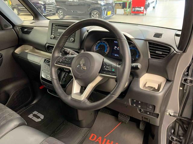 デリカミニＴ　プレミアム　４ＷＤ両側電動スライドドア・ＣＤチューナー・ＬＥＤヘッドライト・オートライト・オートマチックハイビーム・プッシュスタートボタン・アイドリングストップ・オートエアコン・電動パーキングブレーキ（群馬県）の中古車