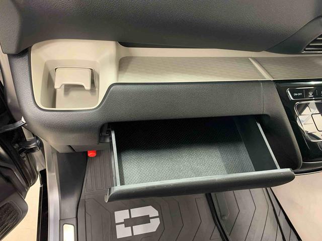 デリカミニＴ　プレミアム　４ＷＤ両側電動スライドドア・ＣＤチューナー・ＬＥＤヘッドライト・オートライト・オートマチックハイビーム・プッシュスタートボタン・アイドリングストップ・オートエアコン・電動パーキングブレーキ（群馬県）の中古車