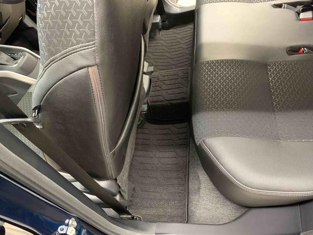 ロッキープレミアム　２ＷＤＬＥＤヘッドライト・ナビ・ＥＴＣ・オートライト・オートマチックハイビーム・オートエアコン・プッシュスタートボタン・アイドリングストップ・シートヒーター・電動格納式ドアミラー・スマートアシスト（群馬県）の中古車