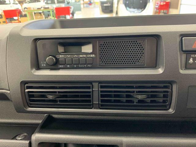 ハイゼットカーゴＤＸ　２ＷＤオートライト・オートマチックハイビーム・ＡＭＦＭラジオ・キーレスエントリー・アイドリングストップ・マニュアルエアコン・スマートアシスト（群馬県）の中古車
