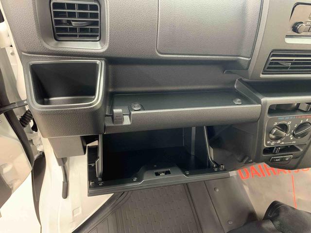 ハイゼットカーゴＤＸ　２ＷＤオートライト・オートマチックハイビーム・ＡＭＦＭラジオ・キーレスエントリー・アイドリングストップ・マニュアルエアコン・スマートアシスト（群馬県）の中古車