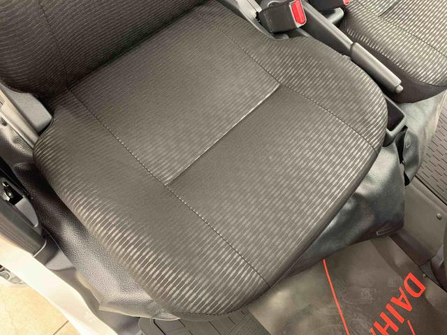 ハイゼットカーゴＤＸ　２ＷＤオートライト・オートマチックハイビーム・ＡＭＦＭラジオ・キーレスエントリー・アイドリングストップ・マニュアルエアコン・スマートアシスト（群馬県）の中古車