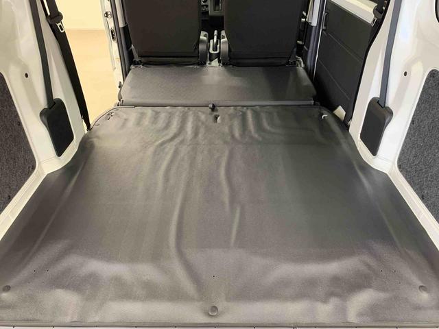 ハイゼットカーゴＤＸ　２ＷＤオートライト・オートマチックハイビーム・ＡＭＦＭラジオ・キーレスエントリー・アイドリングストップ・マニュアルエアコン・スマートアシスト（群馬県）の中古車