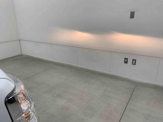 ハイゼットカーゴＤＸ　２ＷＤオートライト・オートマチックハイビーム・ＡＭＦＭラジオ・キーレスエントリー・アイドリングストップ・マニュアルエアコン・スマートアシスト（群馬県）の中古車