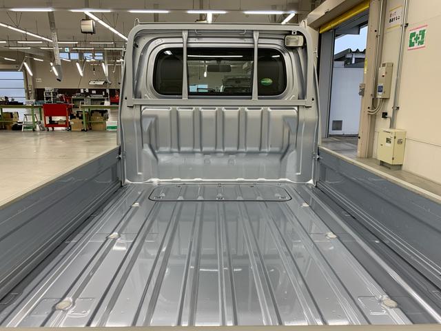 ハイゼットトラックスタンダード　農用スペシャル　４ＷＤ５速ＭＴ　ＡＭＦＭラジオ　キーレスエントリー　マニュアルエアコン　助手席エアバック　荷台作業灯（群馬県）の中古車