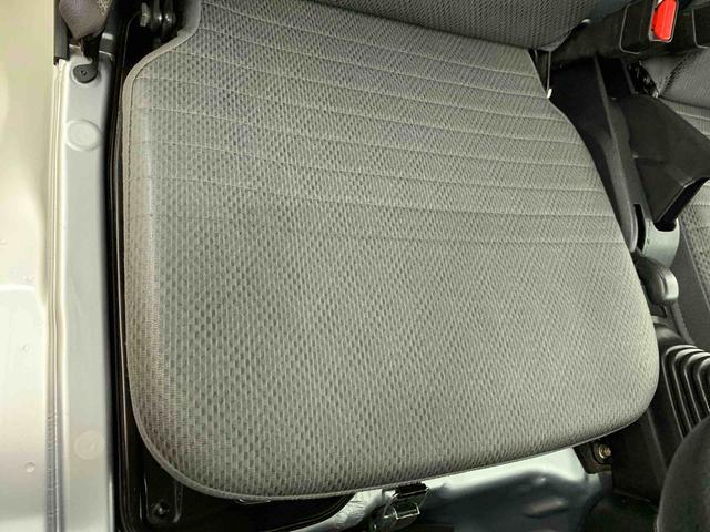 ハイゼットトラックスタンダード　農用スペシャル　４ＷＤ５速ＭＴ　ＡＭＦＭラジオ　キーレスエントリー　マニュアルエアコン　助手席エアバック　荷台作業灯（群馬県）の中古車