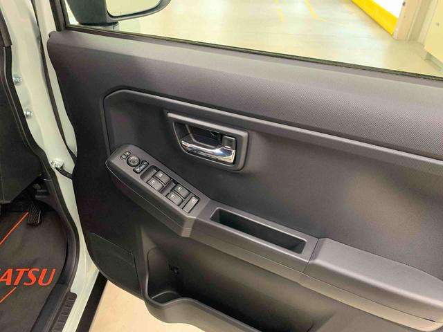 タフトＧ　４ＷＤＬＥＤヘッドライト　オートライト　スマートアシスト　運転席助手席シートヒーター　電動パーキングブレーキ　プッシュボタンスタート　アイドリングストップ　ガラスルーフ　バックカメラ　オートエアコン（群馬県）の中古車