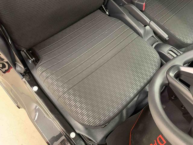ハイゼットトラックエクストラ　４ＷＤオートライト　オートマチックハイビーム　プッシュボタンスタート　電動格納式ドアミラー　アイドリングストップ　マニュアルエアコン　スマートアシスト　荷台作業灯（群馬県）の中古車