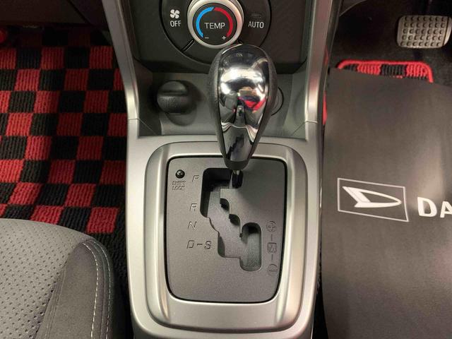 コペンセロ　Ｓ　２ＷＤオープンカー　ナビ　ＥＴＣ　運転席助手席シートヒーター　ＬＥＤヘッドライト　オートライト　　キーフリー　プッシュボタンスタート　アイドリングストップ　バックカメラ　オートエアコン　センターカップホルダ（群馬県）の中古車