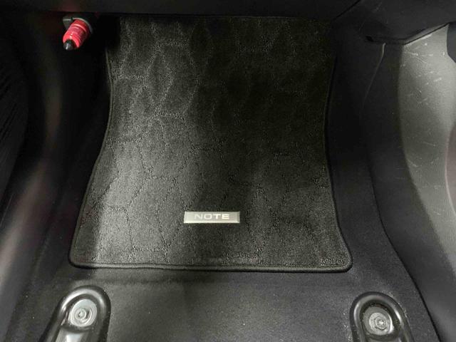 ノートＳ　２ＷＤナビ　ＥＴＣ　プッシュボタンスタート　社外アルミホイール　オートライト　オートエアコン　電動格納式ドアミラー　バックカメラ　電動パーキングブレーキ（群馬県）の中古車