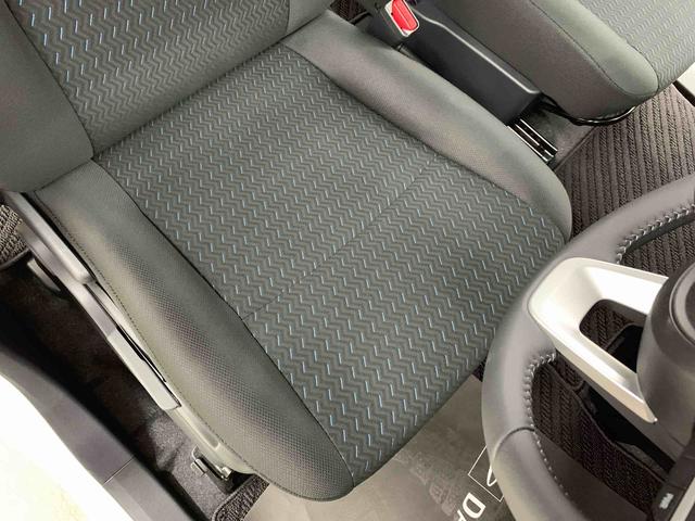 トールカスタムＧ　４ＷＤ　走行９１キロ　ディスプレイオーディオキーフリー　プッシュボタンスタート　９インチディスプレイオーディオ　両側電動スライドドア　アイドリングストップ　ＬＥＤヘッドライト　バックカメラ　電動パーキングブレーキ　スマートアシスト（群馬県）の中古車